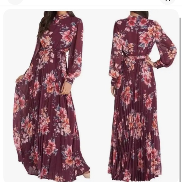 Vici Dresses & Skirts - Vici Cut Out Maxi Dress
